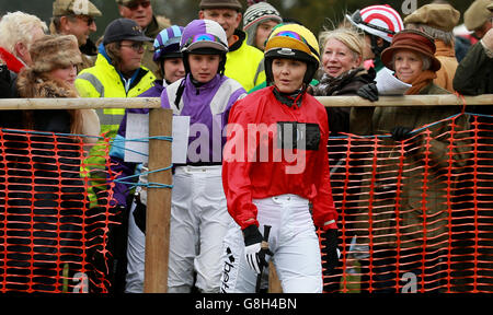 Black Forest Lodge Point-to-Point. Victoria Pendleton während des Point-to-Point-Treffens in der Black Forest Lodge, Devon. Stockfoto