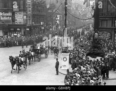 König Georg v. und Königin Mary - Ludgate Circus, London Stockfoto