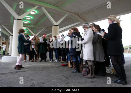 Cheltenham Rennen - International - Tag zwei Stockfoto