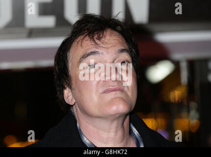 Quentin Tarantino bei der Premiere von The Hateful Eight am Odeon Leicester Square in London. DRÜCKEN Sie VERBANDSFOTO. Bilddatum: Donnerstag, 10. Dezember 2015. Siehe PA Geschichte SHOWBIZ Tarantino. Bildnachweis sollte lauten: Yui Mok/PA Wire Stockfoto