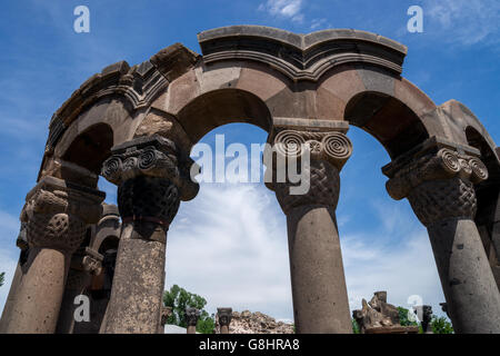Ruinen von Zvartnots Kathedrale (7. Jahrhundert) in Armenien Stockfoto