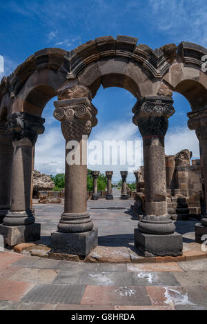 Ruinen von Zvartnots Kathedrale (7. Jahrhundert) in Armenien Stockfoto