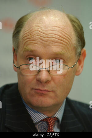 Zwischenergebnisse der HSBC-Pressekonferenz Stockfoto