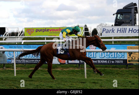 Pferderennen Sie - Lincoln Family Fun Day - Doncaster Racecourse Stockfoto