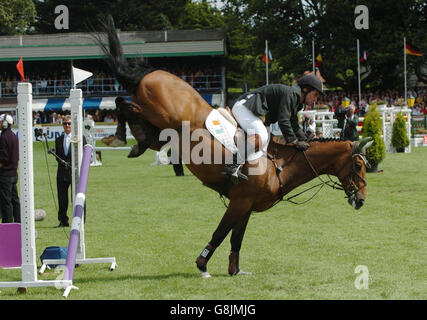 Reitsport - Aga Khan Challenge Trophy - der Failte Ireland Dublin Horse Show Stockfoto