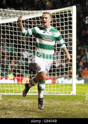 Celtic's Leigh Griffiths feiert Scoring seiner Seiten erstes Tor während der schottischen Premiership Spiel in Celtic Park, Glasgow. Stockfoto