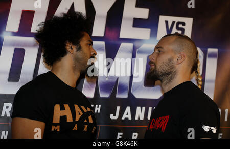 David Haye und Mark de Mori während einer Kopf-an-Kopf-Veranstaltung nach der Pressekonferenz im O2, London. DRÜCKEN Sie VERBANDSFOTO. Bilddatum: Mittwoch, 13. Januar 2016. Siehe PA Story BOXING London. Bildnachweis sollte lauten: Steve Paston/PA Wire Stockfoto