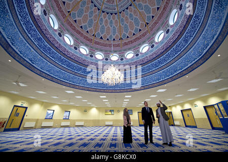 David Cameron Besuch Shantona Frauenzentrum Stockfoto