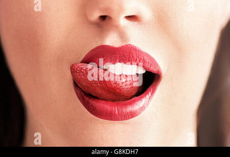 Konzeptbild eines reinen roten Erdbeere Zunge Stockfoto