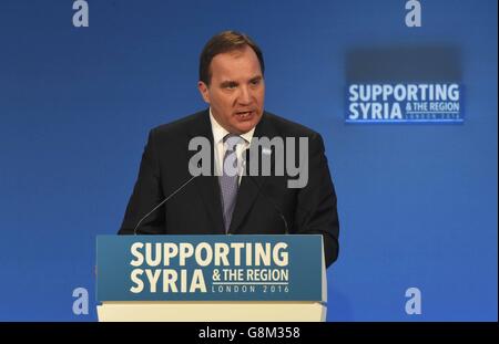 Schwedens Premierminister Stefan Lofven während der Konferenz „Unterstützung von Syrien und der Region“ im Queen Elizabeth II Conference Center in London. Stockfoto