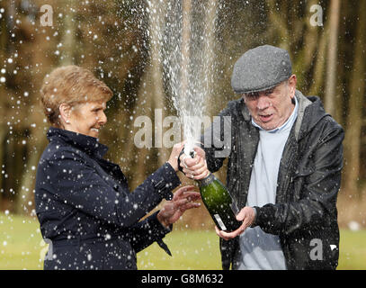 Arthur Howard Lottogewinn Stockfoto