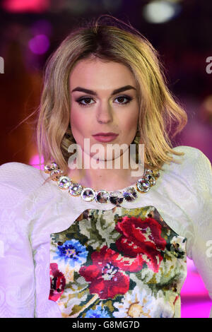 Tallia Storm bei der Europa-Premiere von How to Be Single im Vue West End am Leicester Square, London. DRÜCKEN SIE VERBANDSFOTO. Bilddatum: Dienstag, 9. Februar 2016. Siehe PA Story SHOWBIZ Single. Das Foto sollte lauten: Ian West/PA Wire Stockfoto