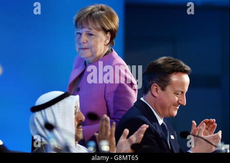 Bundeskanzlerin Angela Merkel nimmt an der Konferenz "Unterstützung Syriens und der Region" im Queen Elizabeth II Conference Centre in London Teil. Stockfoto