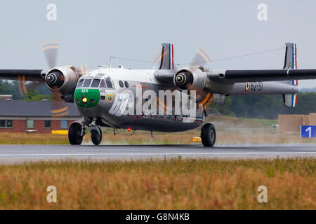 Nord 2501 "NORATLAS" (F-AVZM) ausziehen bei Hohn Air Base, Deutschland. Stockfoto