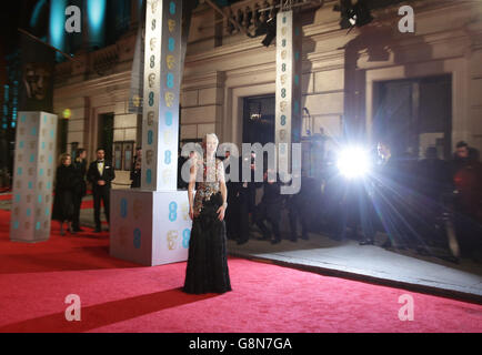 Cate Blanchett nimmt an den EE British Academy Film Awards im Royal Opera House, Bow Street, London Teil. DRÜCKEN Sie VERBANDSFOTO. Bilddatum: Sonntag, 14. Februar 2016. Bildnachweis sollte lauten: Yui Mok/PA Wire Stockfoto