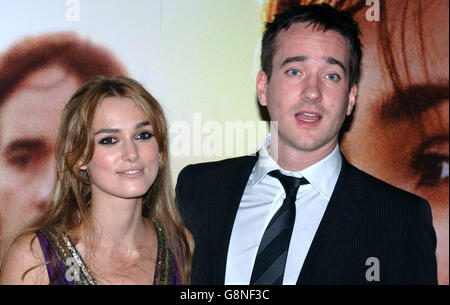 Die Stars des Films Keira Knightley und Matthew Macfadyen kommen zur UK-Premiere von Pride & Prejudice am Odeon Leicester Square im Zentrum von London Montag, 5. September 2005 PRESSE ASSOCIATION Photo. Bildnachweis sollte lauten: Steve Parsons / PA Stockfoto