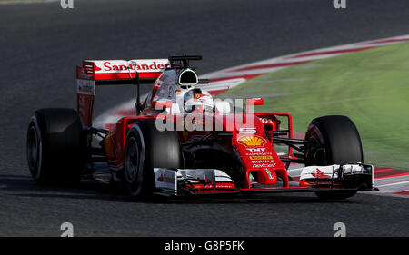 Ferrari Sebastian Vettel während des zweiten Testtages vor der Formel-1-Saison 2016 auf dem Circuit de Catalunya, Barcelona. Stockfoto