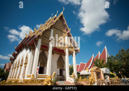 der Wat Burapharam Tempel in der Stadt Surin im Isan in Thailand. Stockfoto