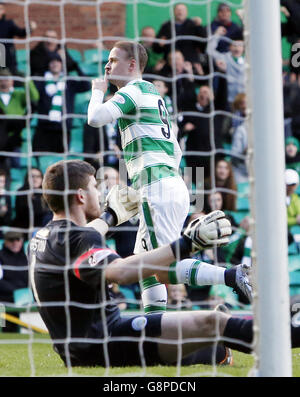 Celtic Leigh Griffiths feiert Scoring seiner Seiten erstes Tor während der William Hill Scottish Cup, Quarter Final Spiel in Celtic Park, Glasgow. Stockfoto