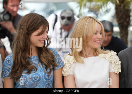 CANNES - 11. Mai 2011: Lea Seydoux, Rachel McAdams, Owen Wilson gesehen auf dem Cannes Film Festival am 11. Mai 2011 in Cannes Stockfoto