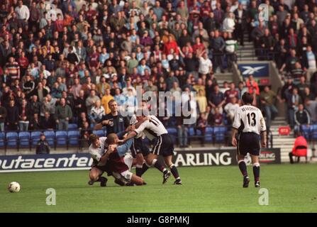 Fußball - FA Carling Premiership - Bolton Wanderers V Aston Villa Stockfoto