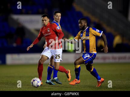 Shrewsbury Town V Coventry City - Sky Bet League One - indication Wiese Stockfoto