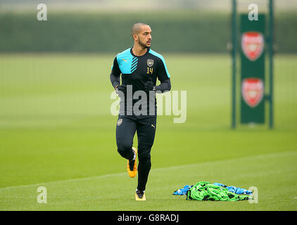 Theo Walcott von Arsenal während des Trainings in London Colney, Hertfordshire. Stockfoto