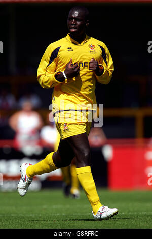 Fußball - freundlich - Cheltenham Town V Burnley - Whaddon Road Stockfoto