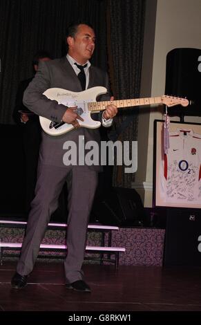 Mean Fomhair (Herbstball) - Wentworth Golf Club. Shane Ritchie. Stockfoto