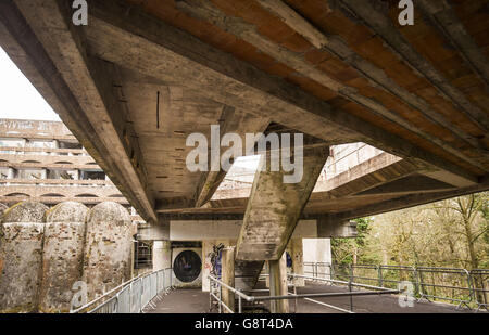 Eine Außenansicht des St. Peter's Seminary in Cardross, Argyll und Bute, da das verfiel Gebäude zu einem permanenten Kunstort werden soll, nachdem der Heritage Lottery Fund und Creative Scotland eine Finanzierung in Höhe von £4.2 Millionen zugesagt haben. Stockfoto