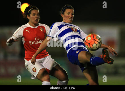 Arsenal Ladies V Lesung Damen - FA Damen Superliga - Boreham Wood Fußballplatz Club Stockfoto