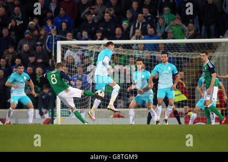 Nordirland V Slowenien - internationale Freundschaftsspiele - Windsor Park Stockfoto