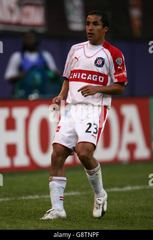 Fußball - MLS - Chicago Fire V MetroStars - Giants Stadium Stockfoto