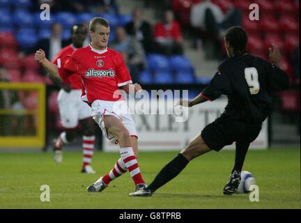 Fußball - Barclays Reserve League South - Charlton Athletic V Crystal Palace - Blick auf den Park Road Stockfoto