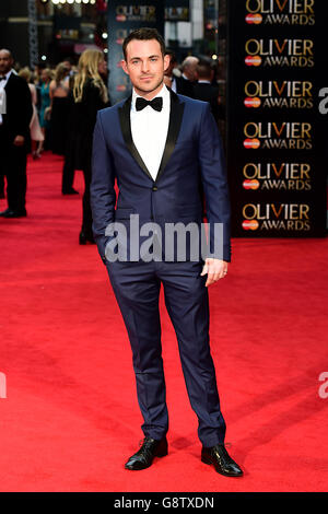 Jules Knight nimmt an den Olivier Awards 2016 im Royal Opera House in Covent Garden, London, Teil. DRÜCKEN SIE VERBANDSFOTO. Bilddatum: Sonntag, 3. April 2016. Siehe PA Story SHOWBIZ Olivier. Das Foto sollte lauten: Ian West/PA Wire Stockfoto