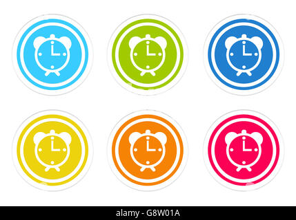 Abgerundete bunte Schaltflächen mit Wecker-Symbol in blau, grün, gelb, rosa und orange Farben Stockfoto