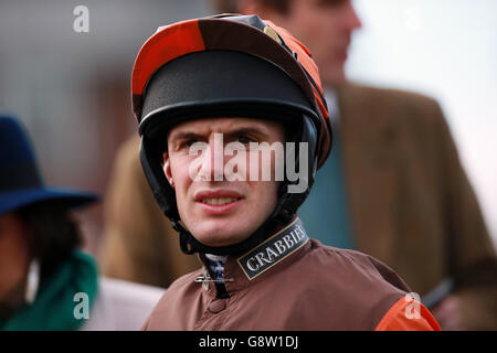 Jockey David Bass während des Grand Opening Day des Crabbie's Grand National Festivals auf der Aintree Racecourse, Liverpool. Stockfoto