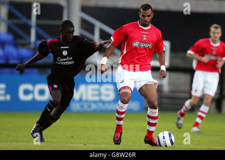 Fußball - Barclays Reserve League South - Charlton Athletic V Crystal Palace - Blick auf den Park Road Stockfoto