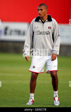 Fußball - Barclays Reserve League South - Charlton Athletic V Crystal Palace - Blick auf den Park Road Stockfoto