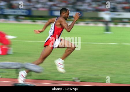 Leichtathletik - Weltmeisterschaften Tokio 91 - Weitsprung - Mike Powell USA Stockfoto