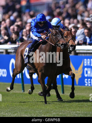 Newmarket Rennen - Tag zwei - QIPCO 1000 Guineas Tag - QIPCO Guineen Festival Stockfoto