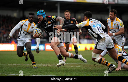 Exeter Chiefs V Wesps - Aviva Premiership - Sandy Park. Jack Nowell von Exeter Chiefs läuft beim Aviva Premiership-Spiel in Sandy Park, Exeter, um einen Versuch zu machen. Stockfoto