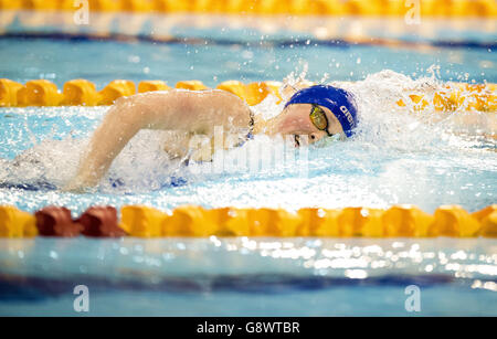 Hannah Miley auf dem Weg, ihre Hitze bei den Women's Open 400m im während des ersten Tages der British Swimming Championships im Tollcross International Swimming Centre, Glasgow zu gewinnen. DRÜCKEN Sie VERBANDSFOTO. Bilddatum: Dienstag, 12. April 2016. Sehen Sie PA Geschichte SCHWIMMEN Glasgow. Bildnachweis sollte lauten: Craig Watson/PA Wire Stockfoto