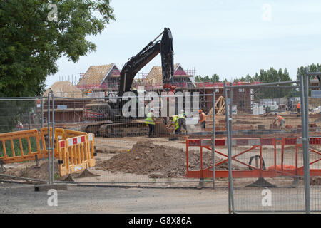 Neues Haus bauen auf der grünen Wiese. Stalham. Norfolk. East Anglia. England. VEREINIGTES KÖNIGREICH. Stockfoto