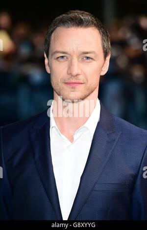 James McAvoy bei der X Men: Apocalypse Global Fan Screening im Londoner BFI IMAX, London. DRÜCKEN SIE VERBANDSFOTO. Bilddatum: Montag, 9. Mai 2016. Siehe PA Story SHOWBIZ XMen. Das Foto sollte lauten: Ian West/PA Wire Stockfoto