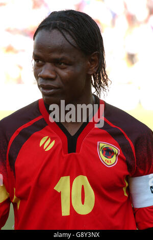 Fußball - International freundlich - Angola / Kapverdische Inseln - Estadio Jose Gomes. Fabrice Maiaco Akwa, Angola Stockfoto