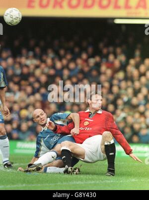 Fußball - Littlewoods FA Cup Third Round - Chelsea gegen Manchester United Stockfoto