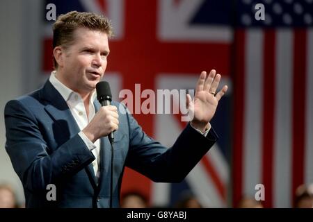 Der Botschafter der Vereinigten Staaten im Vereinigten Königreich Matthew Barzun spricht in der Lindley Hall, London. Stockfoto