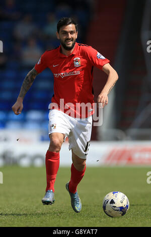 Oldham Athletic gegen Coventry City - Sky Bet League One - SportsDirect.com Park. Vladimir Gadzhev von Coventry City Stockfoto