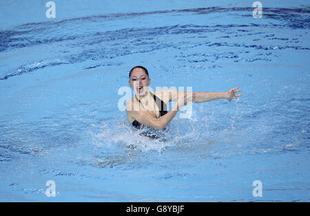 Der französische Estel Anais Hubaud tritt am vierten Tag der Europameisterschaft im Londoner Wassersportzentrum in Stratford im technischen Einzelfinale an. Stockfoto